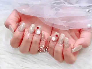 ネイル Radi'Muse所属・Radi'Muse Rinaのネイルデザイン