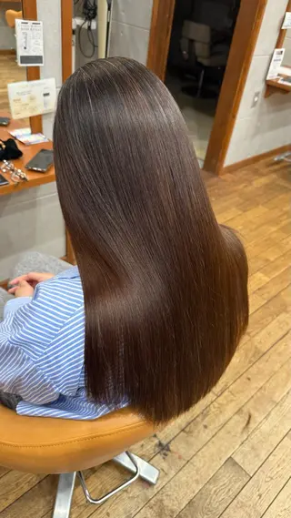 ロング 池田 琴菜のヘアスタイル