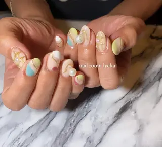 ネイル ﾈｲﾙﾙｰﾑﾘｯｶ 𝐦𝐚𝐲𝐮のネイルデザイン