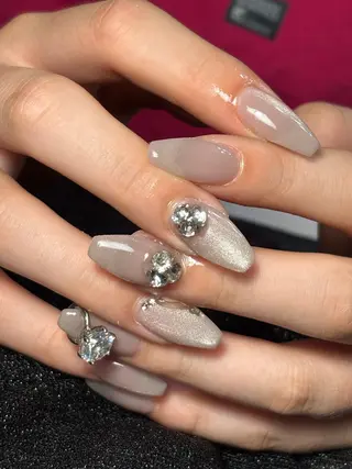 ネイル ✴︎ Delightのネイルデザイン