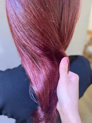 ロング カラー Garland 表参道所属・ミディアムレイヤー/ 艶カラー🎀　emiのヘアスタイル