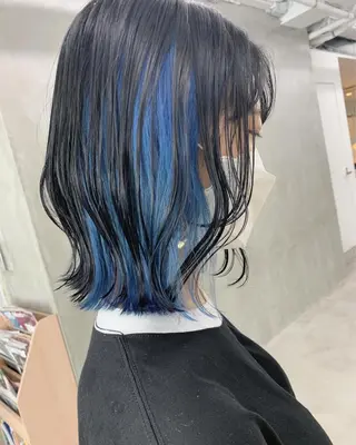 ミディアム カラー ブームボックス所属・🐝ハイトーンカラー hachi🐝のヘアスタイル