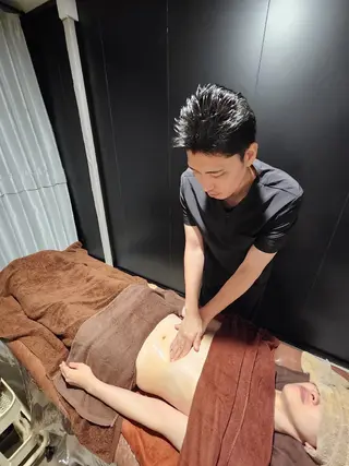 深層アロマリンパケア &全身揉みほぐし店のエステ・リラクイメージ