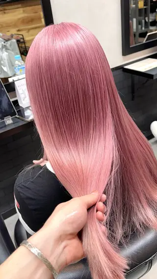 カラー encount by mahalo 千葉所属・加賀文乃/ハイトーン /艶カラー/派手髪のヘアスタイル