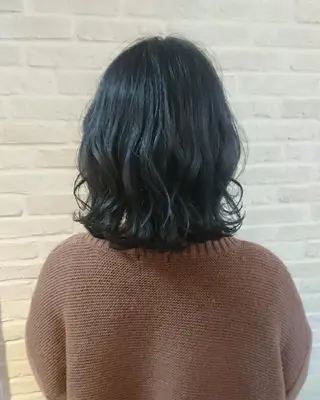 ミディアム カラー little×PORTO 元町所属・Topstylist ゆきこのヘアスタイル