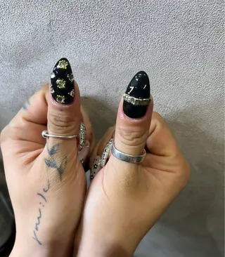 ネイル S. SAYAのネイルデザイン