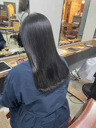 カラー loty hair design所属・Juri メンズカットパーマのヘアスタイル