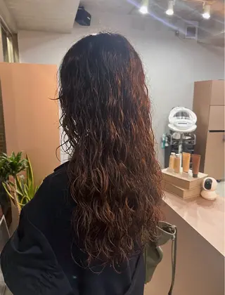 ロング パーマ ミディアム/ロング/ 表参道パーマのヘアスタイル
