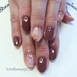 ネイル トータルビューティー CQのネイルデザイン