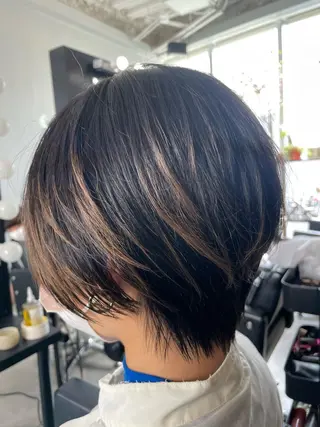 ショート ブリーチなし透明感 タケザワミキのヘアスタイル