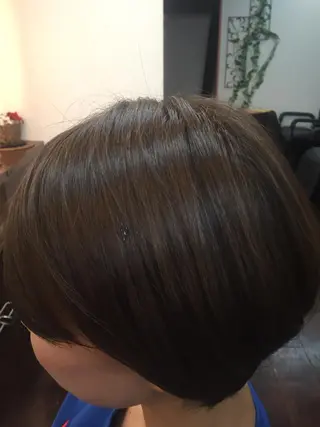 ショート カラー 桧山 真のヘアスタイル