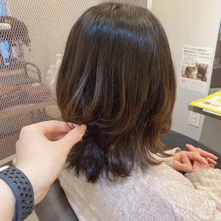 ミディアム 顔周りデザイン/ ママ美容師/濱ほのかのヘアスタイル