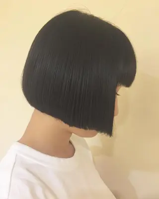 ショート 加藤 綾華のヘアスタイル