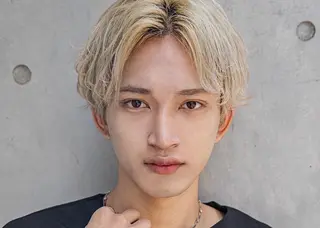 ミディアム カラー clan五反田所属・髪質改善、縮毛矯正 店長浅野太郎のヘアスタイル