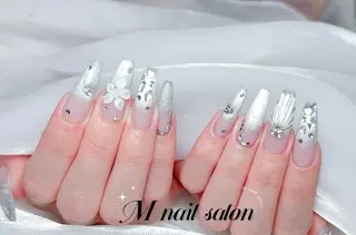 ネイル M🌷nail 長さだし専門店のネイルデザイン