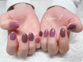 カラー ネイル 芦辺 香奈のネイルデザイン