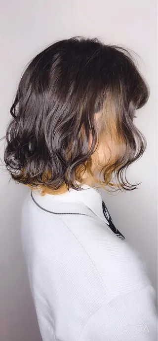 ミディアム カラー Zina天王寺 CHIAKIのヘアスタイル