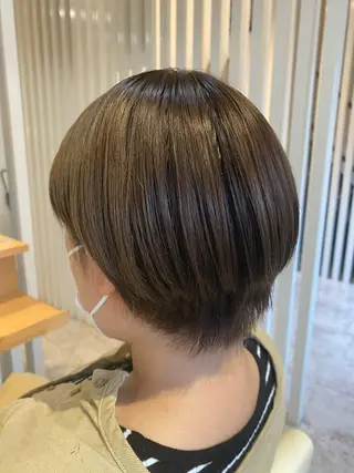 ショート カラー Design Color🐰アユミのヘアスタイル