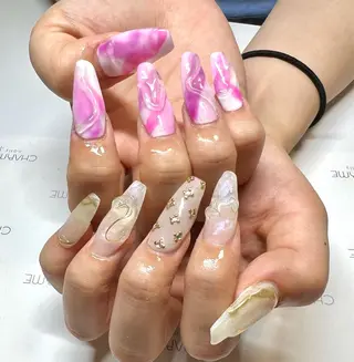 ネイル CHARME 🤎〔RINA〕のネイルデザイン