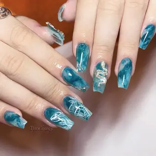 ネイル Dark honey スカルプ専門原宿店のネイルデザイン