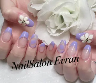 ネイル Nail salon Evranのネイルデザイン