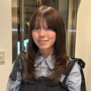 セミロング レイヤー🎀透明感 カラー|ワンホンのヘアスタイル