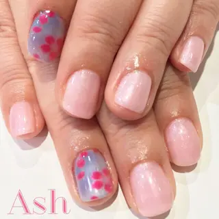 ネイル 🩵NORIKO 上品ネイルが得意🩵のネイルデザイン