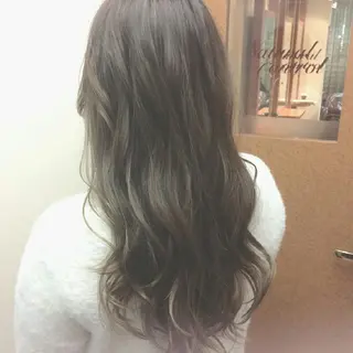 セミロング ロング カラー 100%髪質改善特化 TRUNSのヘアスタイル