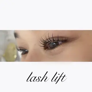 マツエク・マツパ 富口 桂のマツエク・マツパデザイン