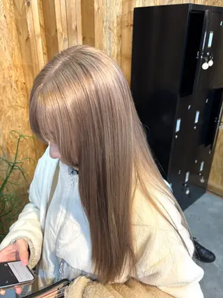 カラー まろみ暖色×ボブ ×chia🕯のヘアスタイル