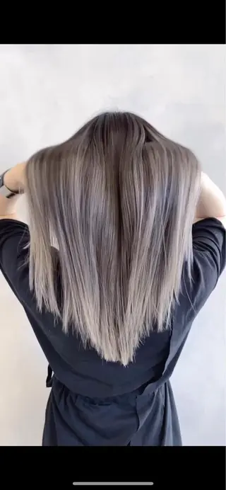 ミディアム カラー 🎨ショートの神様 /神評価🎨原田公祐のヘアスタイル