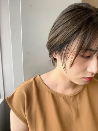 ショート カラー パーマ/ボブ/ 神戸/豊浦翔太のヘアスタイル