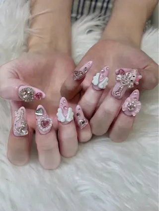 ネイル KIREIE .Rのネイルデザイン