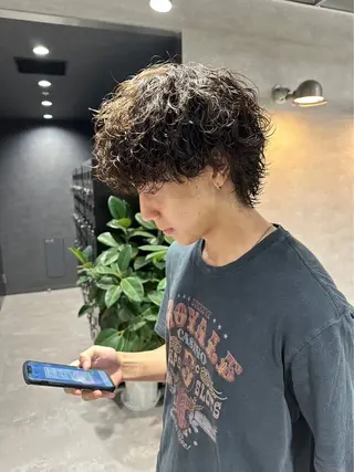 ミディアム パーマ メンズ 🔥メンズ特化🔥 藍斗のヘアスタイル