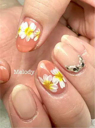 ネイル Yuki Takahamaのネイルデザイン