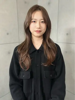 カラー 宮川 瑠菜のヘアスタイル