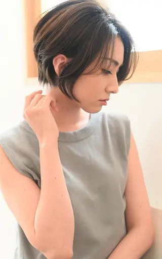 ショート カラー Relais 覚王山のヘアスタイル