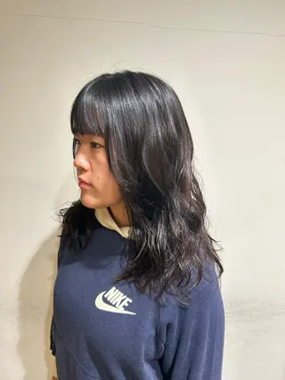 セミロング カラー パーマ 👒oikawa kaede🍃のヘアスタイル