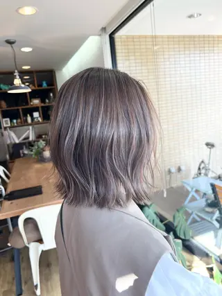 カラー 堀 望美のヘアスタイル