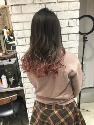 ロング カラー パーマ ヘアアレンジ メンズ キッズ ネイル マツエク・マツパ バレイヤージュ/ 髪質改善/渡邉悟🌱のヘアスタイル