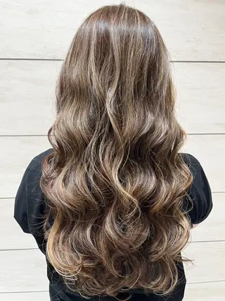 ロング カラー andiamo sakae所属・🧬艶髪向井 琉矢🧬のヘアスタイル