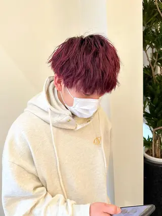 カラー メンズ ダメージレスブリーチ HIROSHIのヘアスタイル