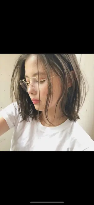 ミディアム Nakashima Akiのヘアスタイル