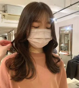 ロング カラー 透明感/オリーブ/ グレージュ/YUKAのヘアスタイル