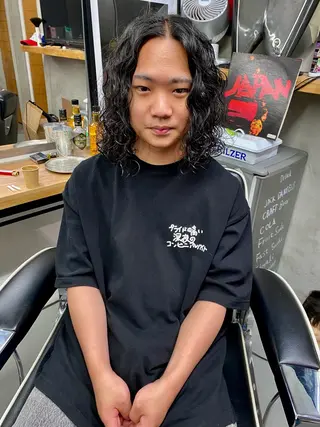 セミロング カラー メンズ MOTEL men's andshaving所属・鶴見 光のヘアスタイル