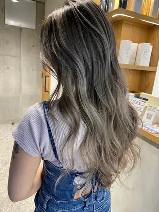 カラー ️🩵LUFE ayano️🩵のヘアスタイル