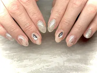 ネイル JULIE NAILのネイルデザイン