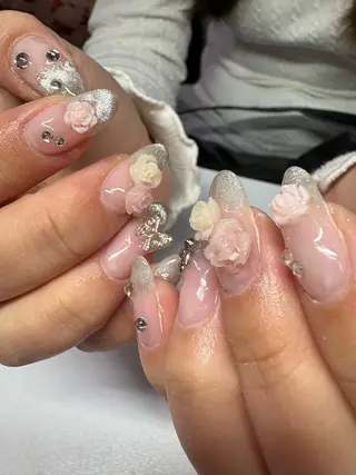 ネイル 佐々木 優衣のネイルデザイン