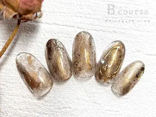 ネイル Cleo伏見店🌿 Momokaのネイルデザイン