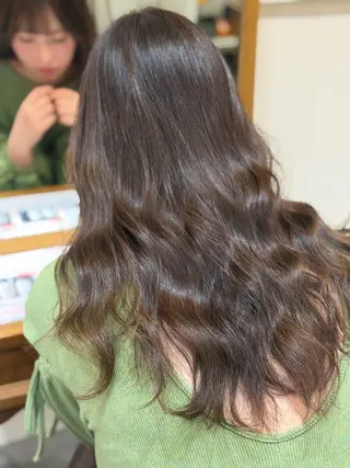 セミロング ank classic hair【アンククラシックヘアー】所属・バレイヤージュ ハイライト　齋藤祐哉のヘアスタイル